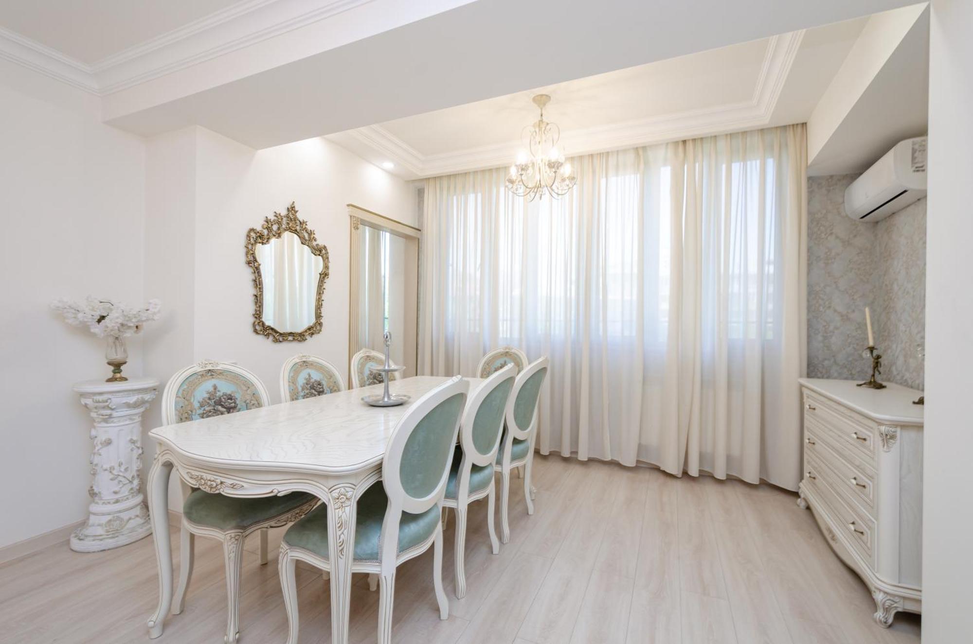 5A Beautiful Apartment In The Center Of The Capital Photo Original Erevan Exterior foto
